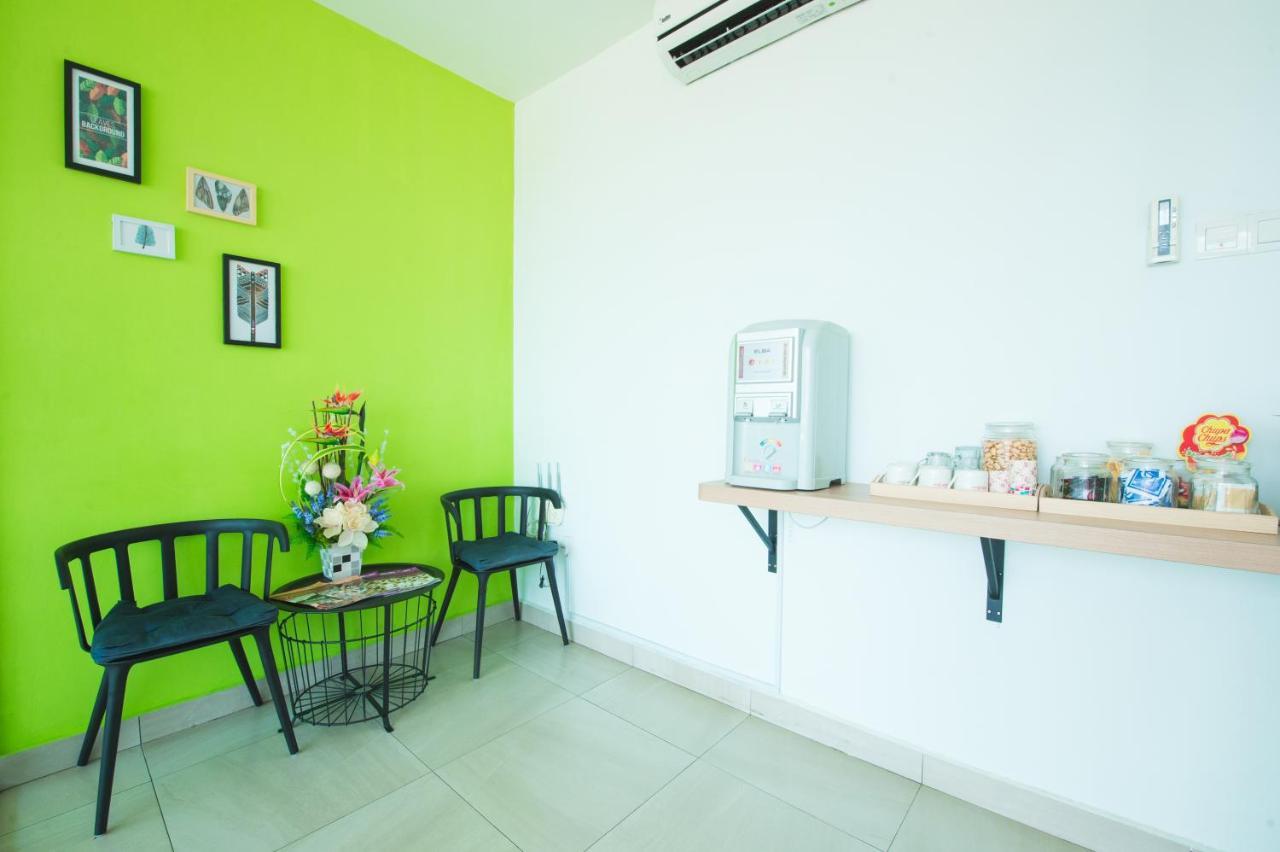 Hotel Ciq @ Wong Ah Fook Johor Bahru Exteriör bild