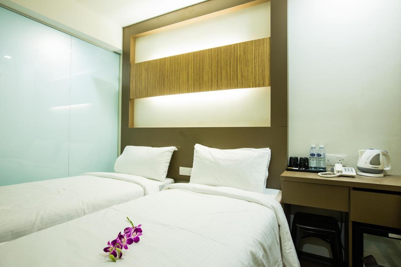 Hotel Ciq @ Wong Ah Fook Johor Bahru Exteriör bild